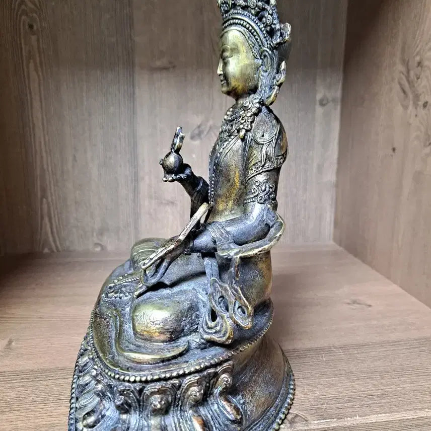 [BUNJANG] Bronze Guanyin Statue with Case / 금동 관세음불상   골동     케이스  유