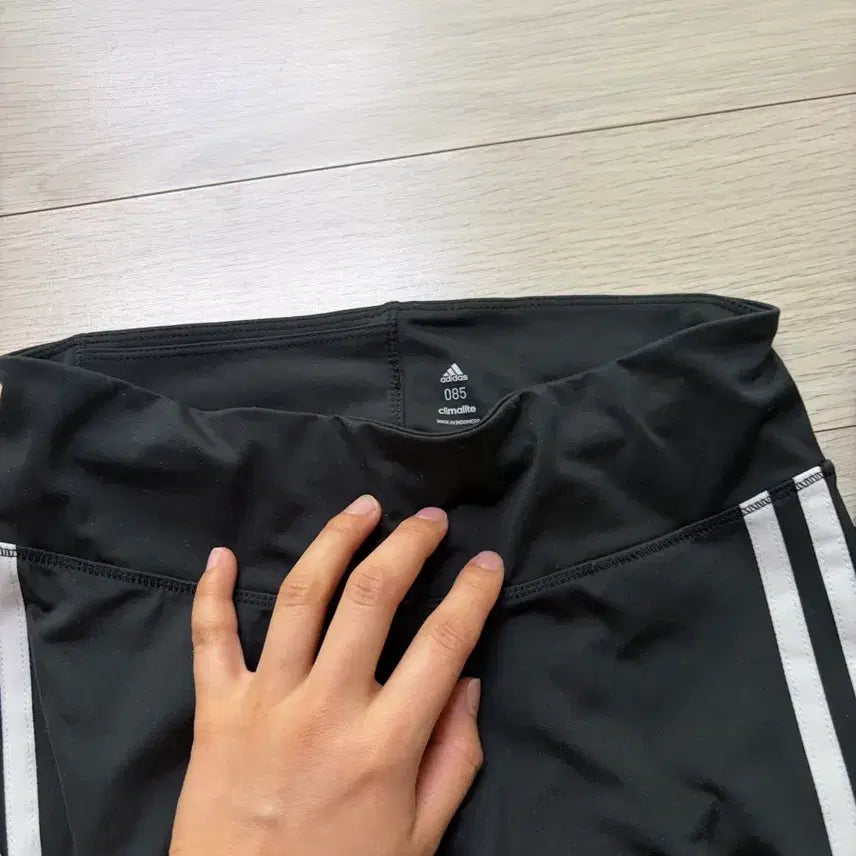 [BUNJANG] Adidas Three Stripes Leggings Black / 아디다스 삼선 레깅스 블랙