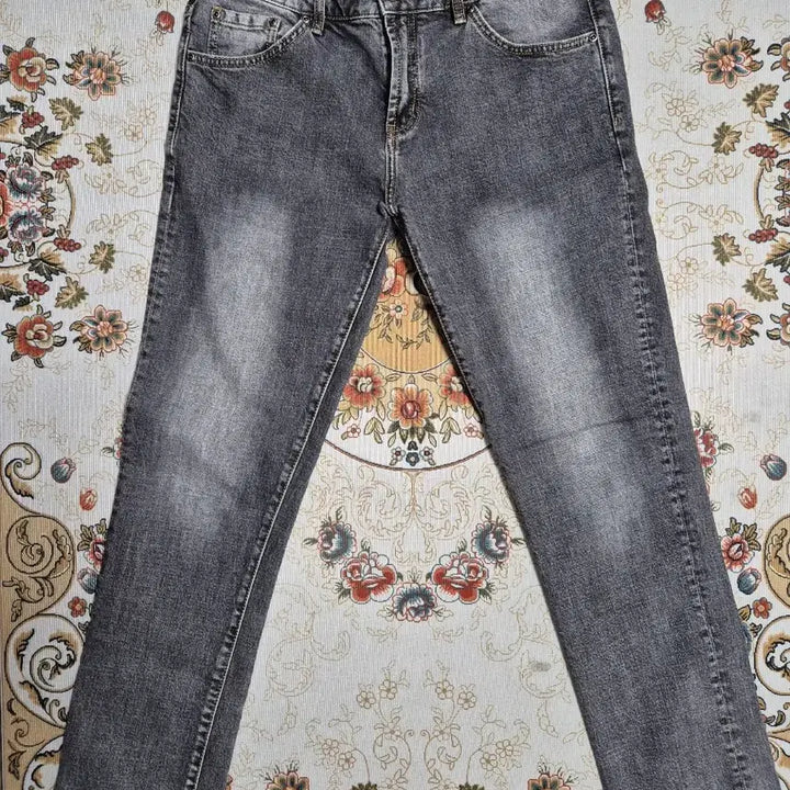 [BUNJANG] Dolce &amp; Gabbana Washed Black Denim Jeans / 돌체앤가바나 블랙 워싱 데님 청바지/34