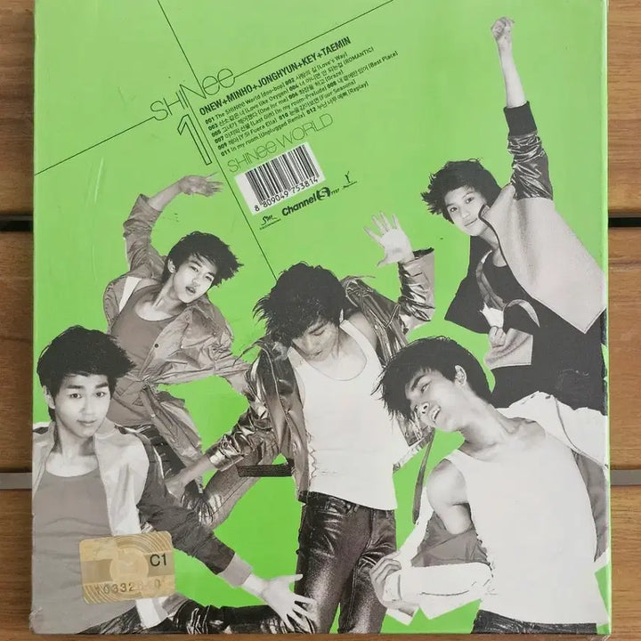 [BUNJANG] SHINee SHINee World 1st Album Sealed / 샤이니 SHINee World 1집 앨범 미개봉