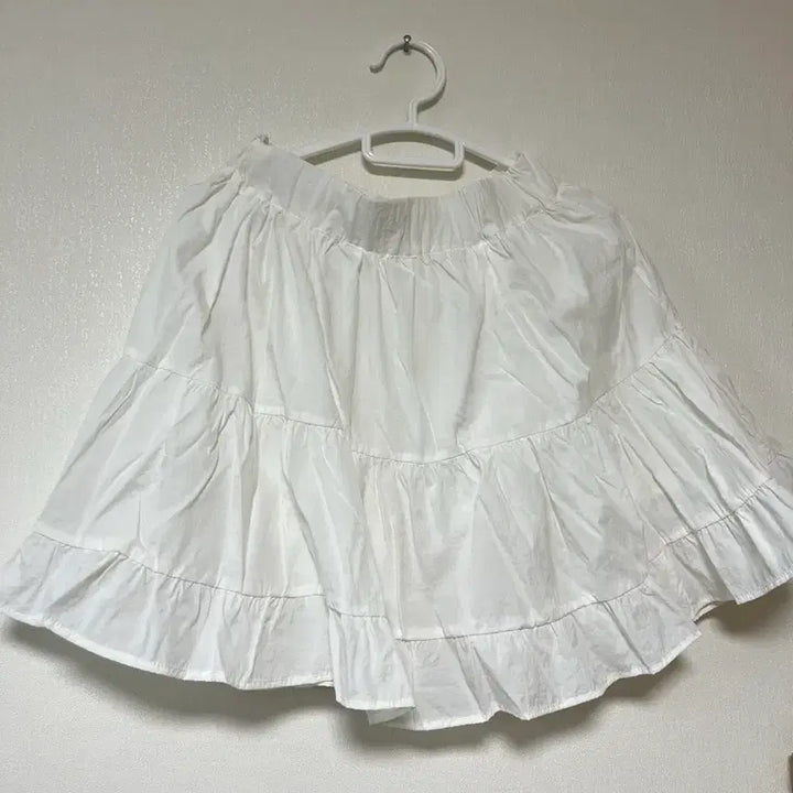 [BUNJANG] Layered White Mini Skirt / 새상품) 레이어드 치마 화이트 캉캉스커트 미니스커트