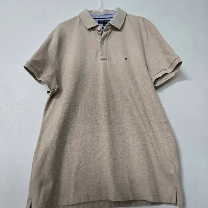 [BUNJANG] Tommy Hilfiger Beige Custom Fit Polo Shirt / 타미힐피거 베이지 반팔 카라티