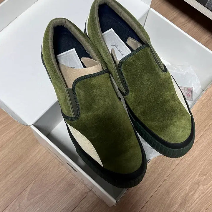 [BUNJANG] Julien David Inca Slip-On Amigreen Suede Sneakers / JULIEN DAVID 잉카 슬립온 아미그린
