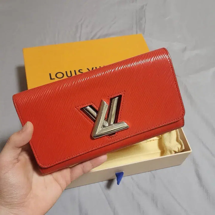 [BUNJANG] Louis Vuitton Twist Long Wallet Red / 루이비통 트위스트 장지갑 레드