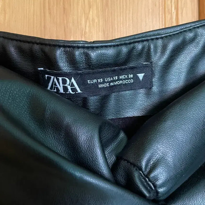 [BUNJANG] ZARA Leather Maxi Skirt / zara 레더 맥시 스커트