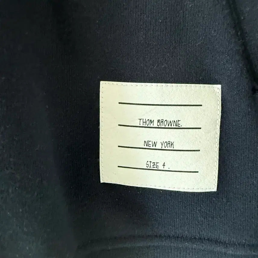 [SOLD OUT] 정품 톰브라운 후드집업