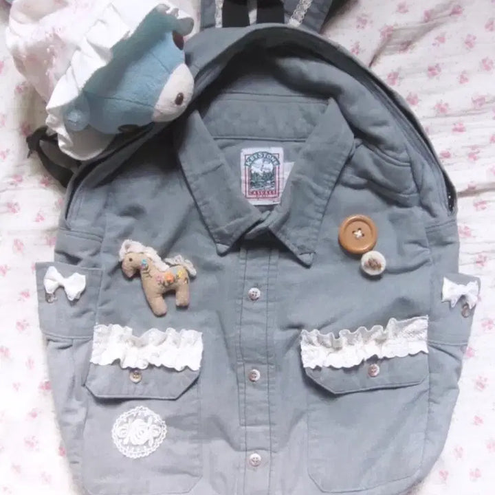 [BUNJANG] Made Lovely Denim Shirt Backpack / (메이드) 헤이세이 러블리 데님셔츠 백팩