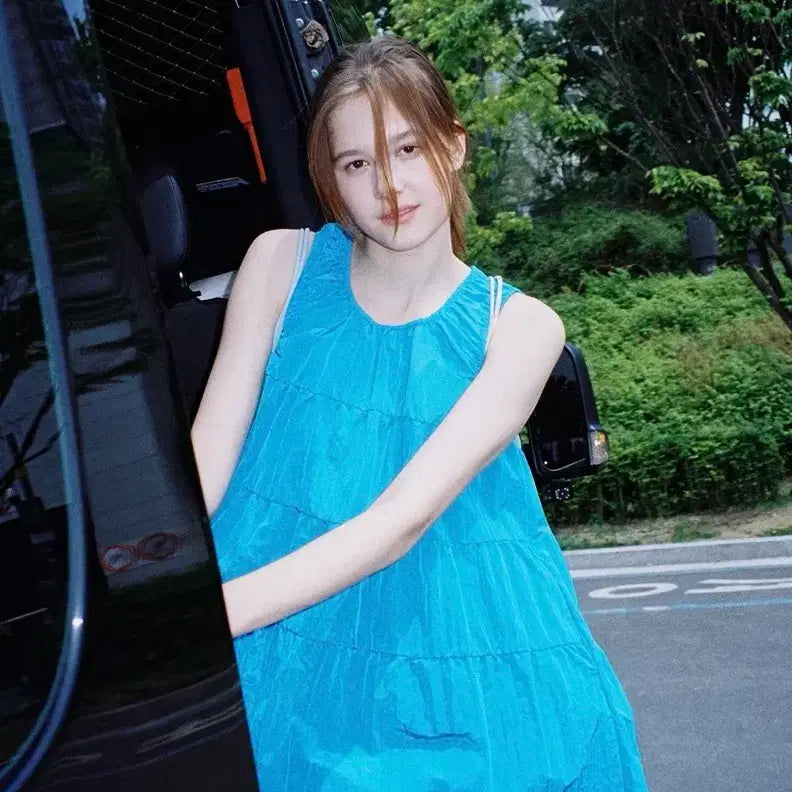 [BUNJANG] Pesto Shirring Sleeveless Top / 페스토 셔링 슬리브리스 탑