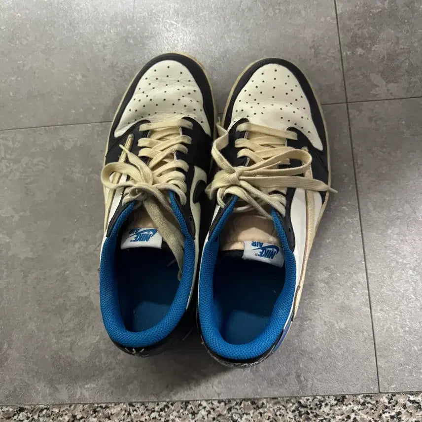 [BUNJANG] Nike Air Jordan 1 Travis Scott / 나이키 조던1 트래비스스캇 260(마지막급쳐)
