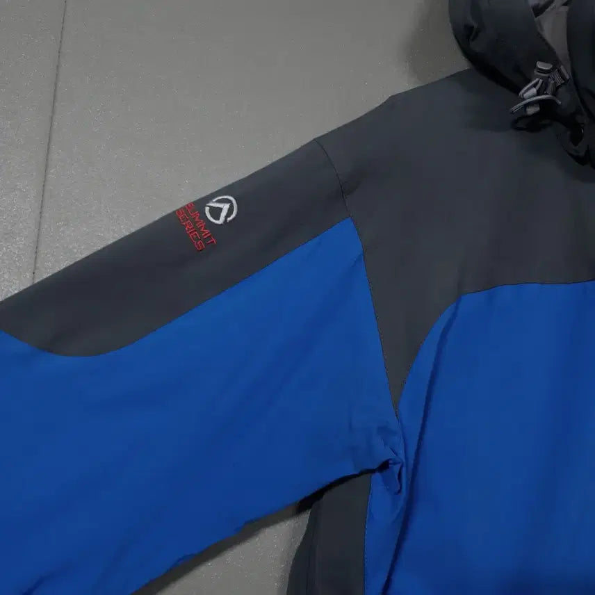 [BUNJANG] The North Face Gore-Tex XCR Summit Series Mountain Jacket / 실측 XL) 노스페이스 고어텍스 XCR 써밋 바람막이 후드 마운틴 자켓