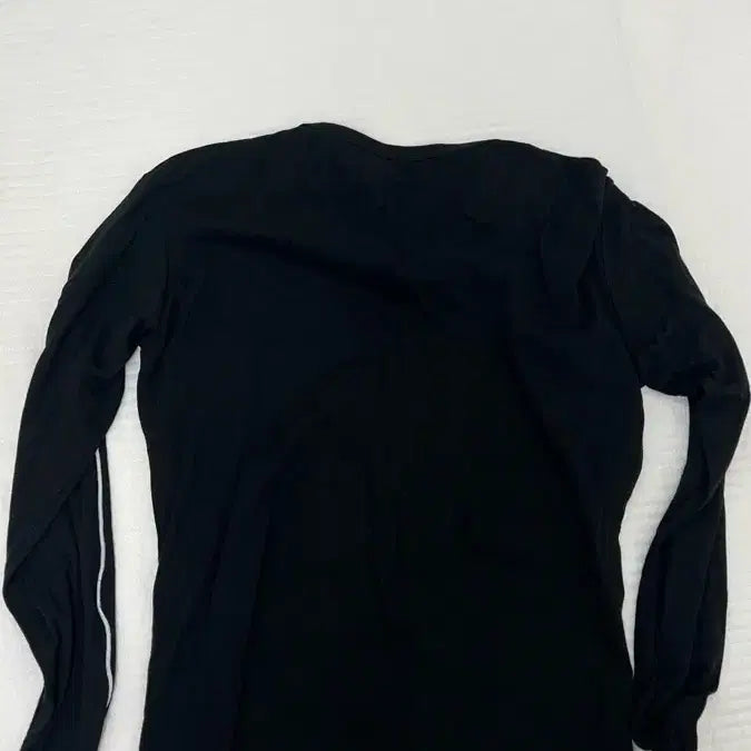 [BUNJANG] Youngoh Line Pointed Longsleeve - Black / 영오 youngoh LINE POINTED LONGSLEEVE 블랙