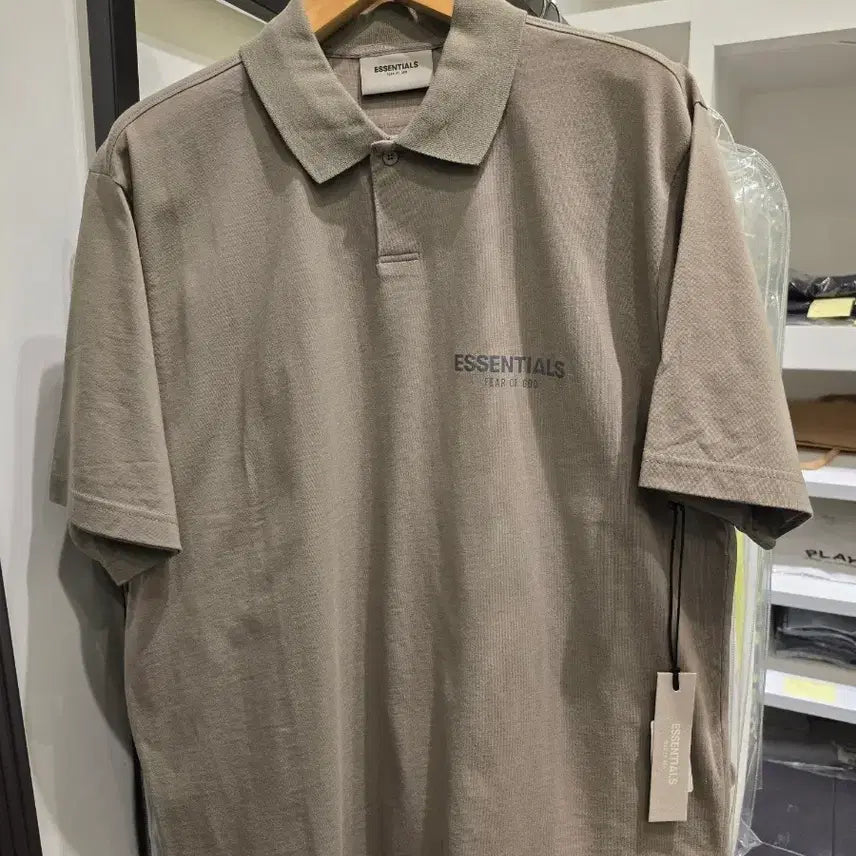 [BUNJANG] Fear of God Essentials Reflective Short Sleeve Polo Shirt / 피어오브갓 에센셜 리플렉티브 반팔 폴로티