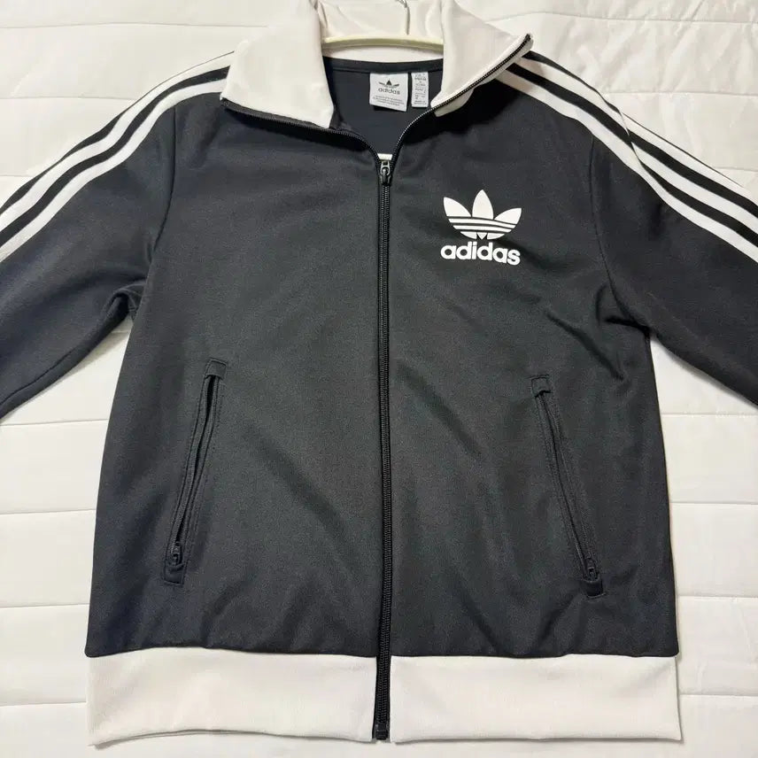 [BUNJANG] Adidas Beckenbauer Track Top Black IW3174 / 아디다스 베켄바우어 트랙탑