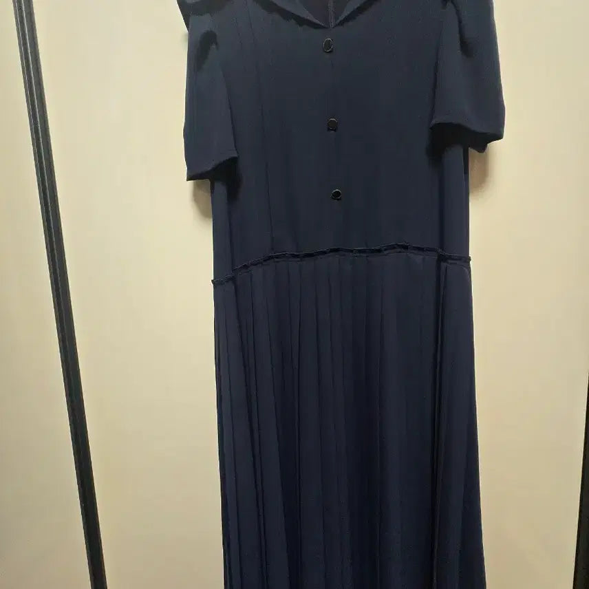 [BUNJANG] It MICHAA Navy Pleated Long Dress / 잇미샤 네이비 플리츠 롱 원피스 새상품급