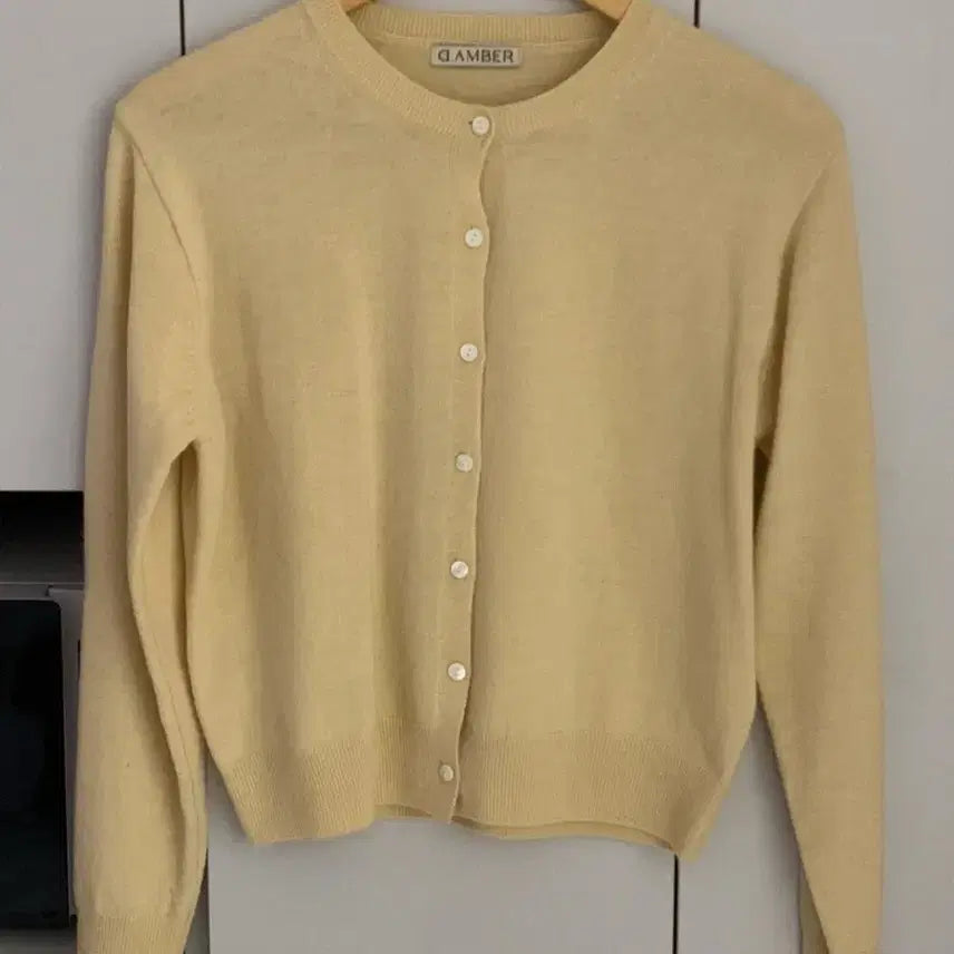 [BUNJANG] D.M.B Butter Knit Sweater / 디엠버 버터 봄니트