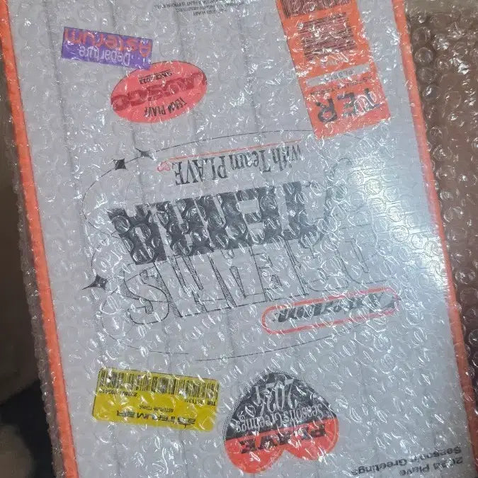 [SOLD OUT] 플레이브 시그 2024 미개봉