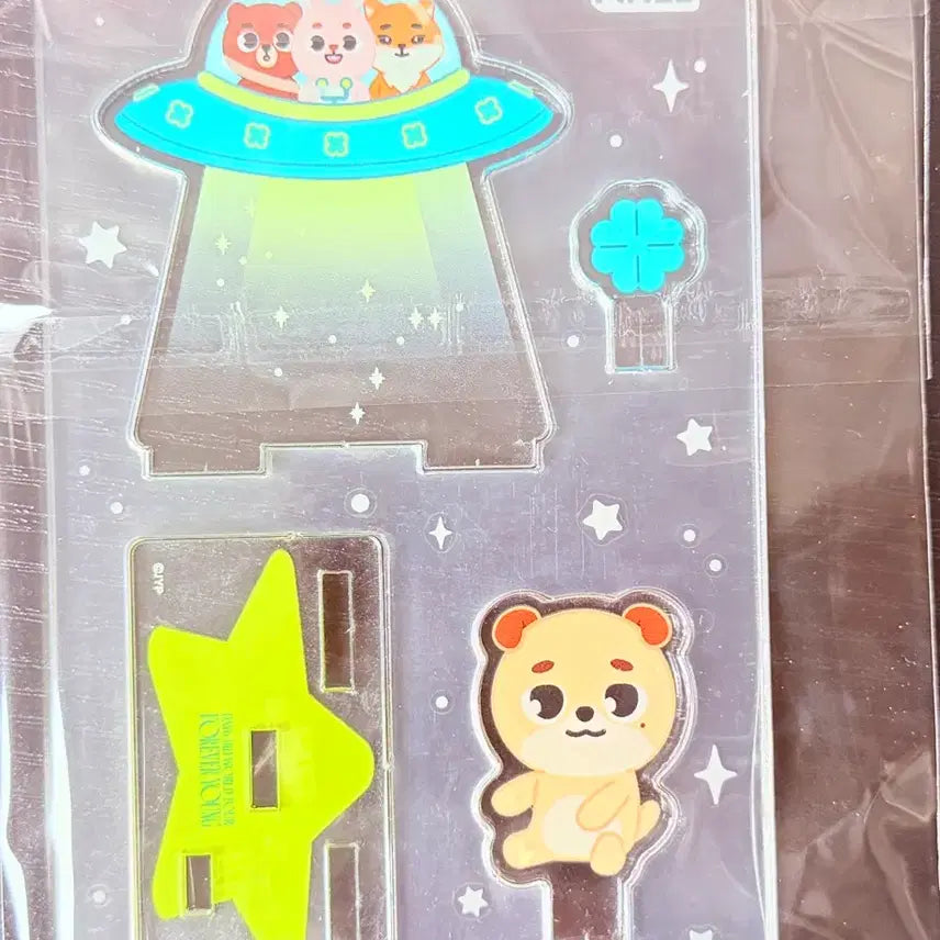 [BUNJANG] NMIXX Dennimalz Secret Acrylic Stand / 데니멀즈 시크릿 아크릴 스탠드 / 원가이하