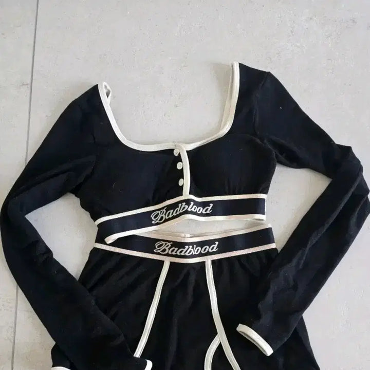 [BUNJANG] Badblood Organic Cotton Long Sleeve Top M / 배드블러드 오가닉 코튼 긴팔 상의 m