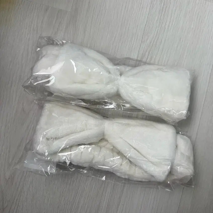 [SOLD OUT] (새상품) 휩드 세안밴드 헤어밴드 2개