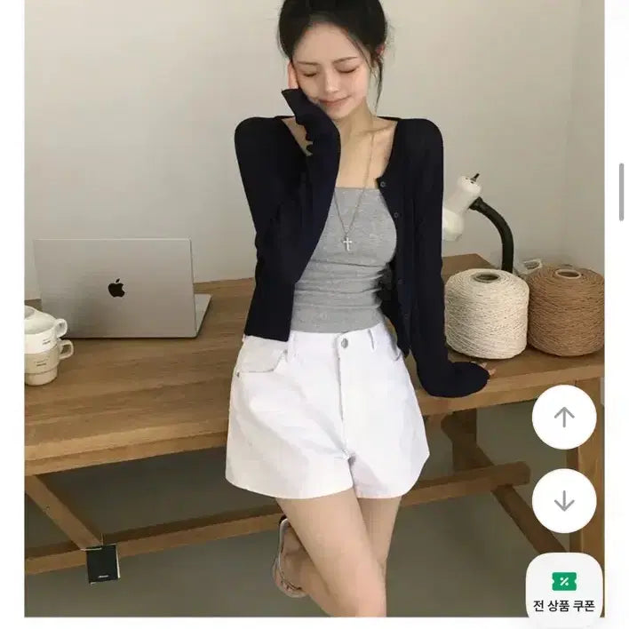 [BUNJANG] Ablley Linen Crop Knit Cardigan Navy / 에이블리 린넨 크롭 니트 가디건 네이비