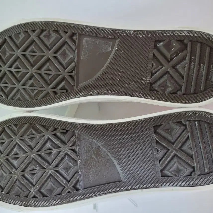 [BUNJANG] SNRD White Canvas Sneakers (Size 235) / SNRD 화이트 캔버스 스니커즈 235(새상품)