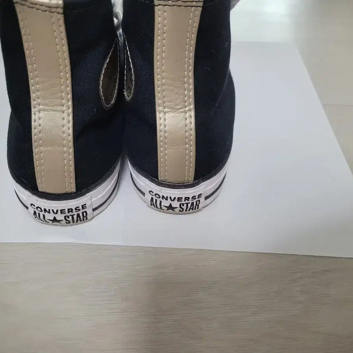 [BUNJANG] Converse Chuck Taylor All Star High (230-235) Sneakers / 컨버스 척테일러 올스타 하이 230-235