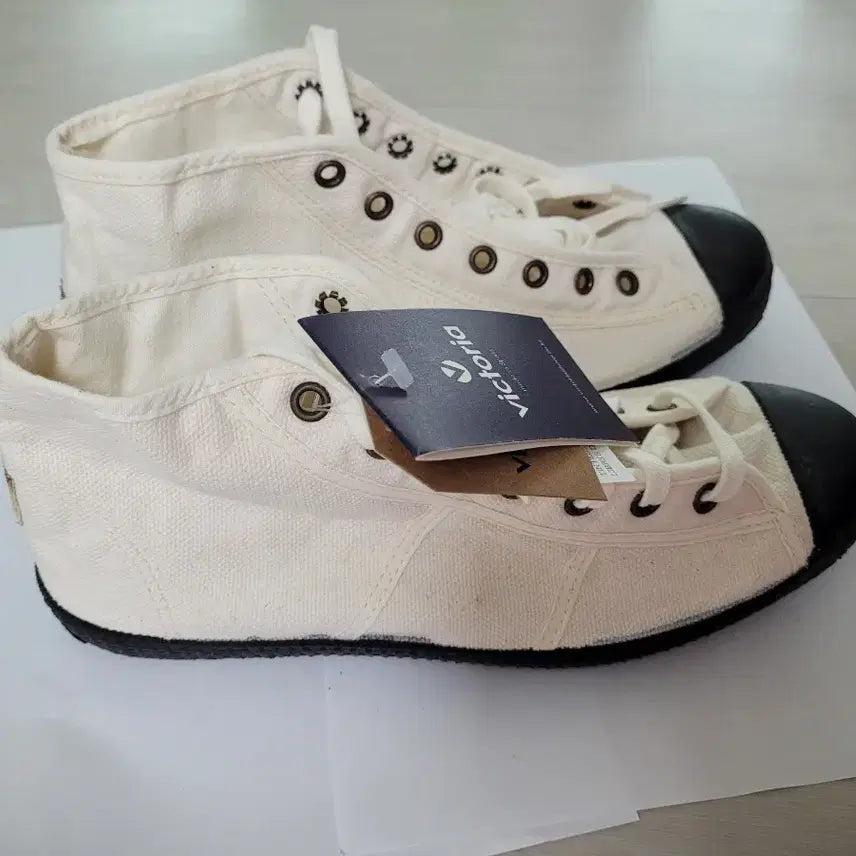 [BUNJANG] Victoria High Sneakers 255 (New) / 빅토리아 하이 스니커즈 255(새상품)