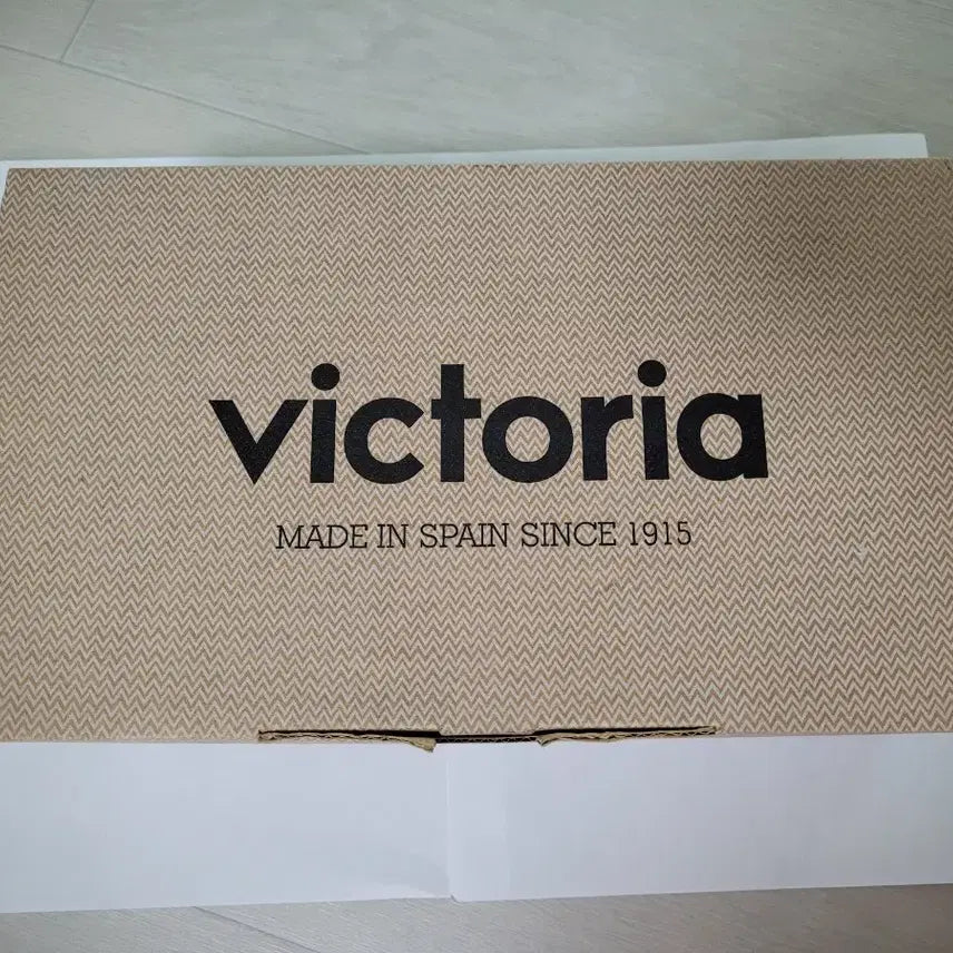 [BUNJANG] Victoria High Sneakers 255 (New) / 빅토리아 하이 스니커즈 255(새상품)