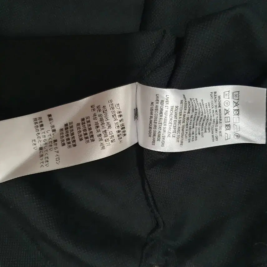 [BUNJANG] Burberry Black Polo Shirt 8007694 / 버버리 블랙 카라티 8007694