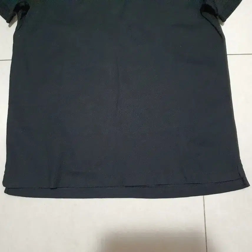 [BUNJANG] Burberry Black Polo Shirt 8007694 / 버버리 블랙 카라티 8007694