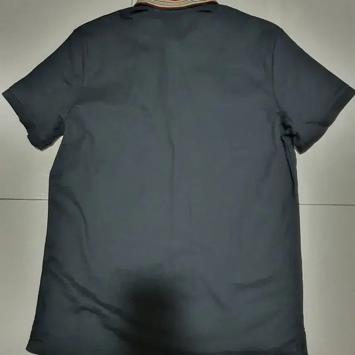 [BUNJANG] Burberry Black Polo Shirt 8007694 / 버버리 블랙 카라티 8007694