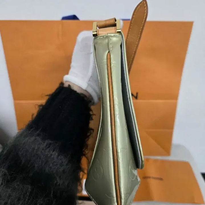 [BUNJANG] Louis Vuitton Vernis Shoulder Bag / [정품] 루이비통 베르니 숄더백