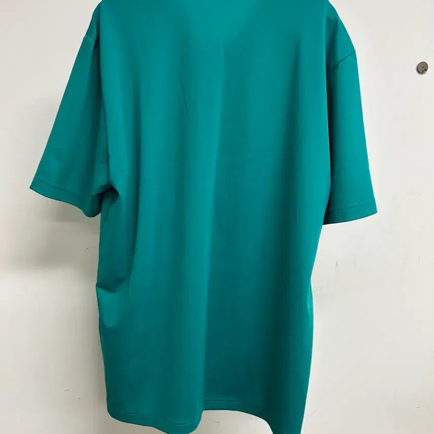 [SOLD OUT] 마코 카라티 반팔 105