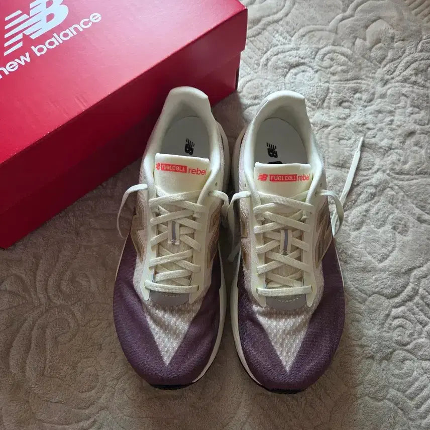 [SOLD OUT] 뉴발란스 러닝화 퓨어셀 레벨 v5 레벨5 275 2e 와이드