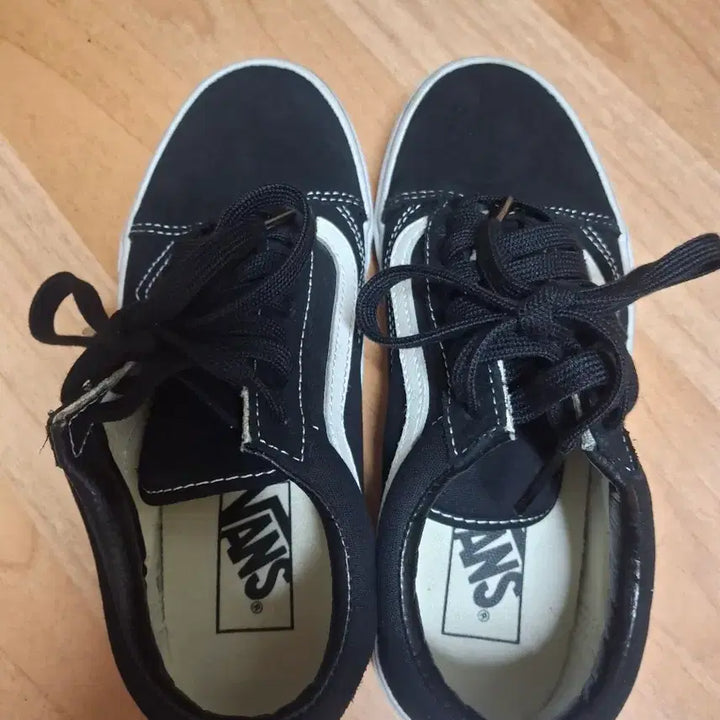 [BUNJANG] Vans Old Skool Classic Shoes / 반스 올드스쿨 클래식 230(매장구매