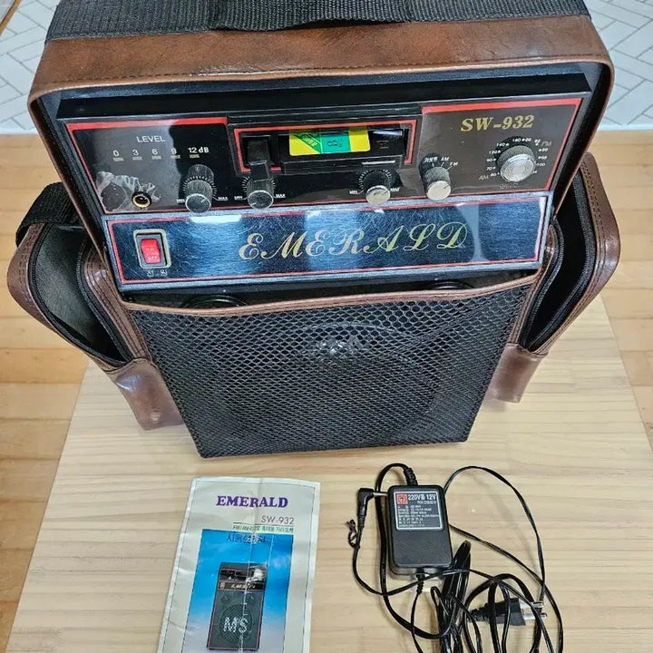 [BUNJANG] Sungwoo Electronics SW-932 Portable Karaoke System / 휴대용 가라오케 SW-932