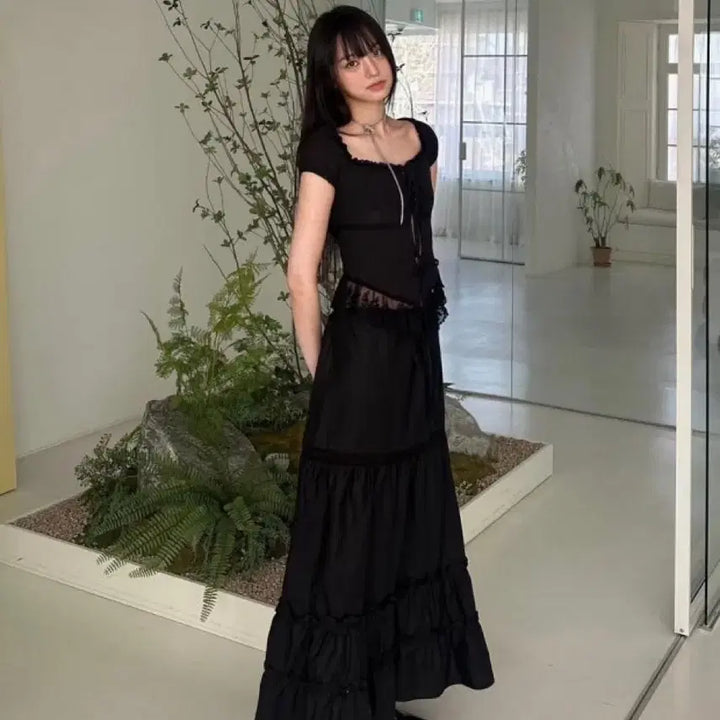 [BUNJANG] Newallin Rosette Blouse &amp; Pure Skirt Set (Black, M) / 뉴얼린 로제 블라우스 + 퓨어 스커트 블랙 M
