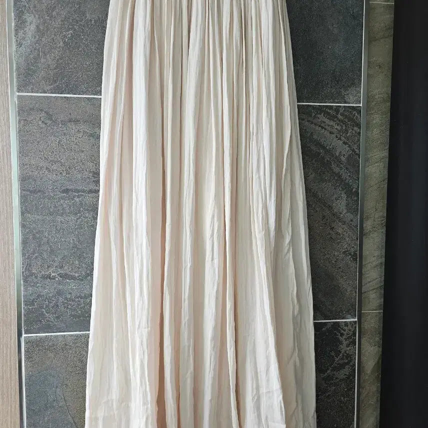 [BUNJANG] Ivory Long Skirt / 아이보리 롱 스커트