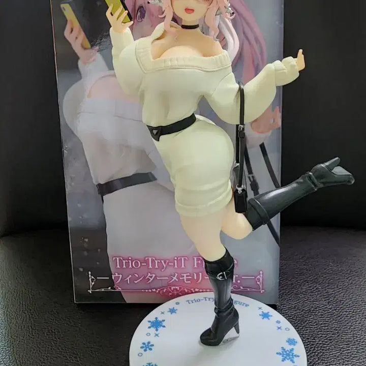 [BUNJANG] Super Sonico Winter Memory Figure / (미개봉)슈퍼 소니코 윈터메모리 피규어