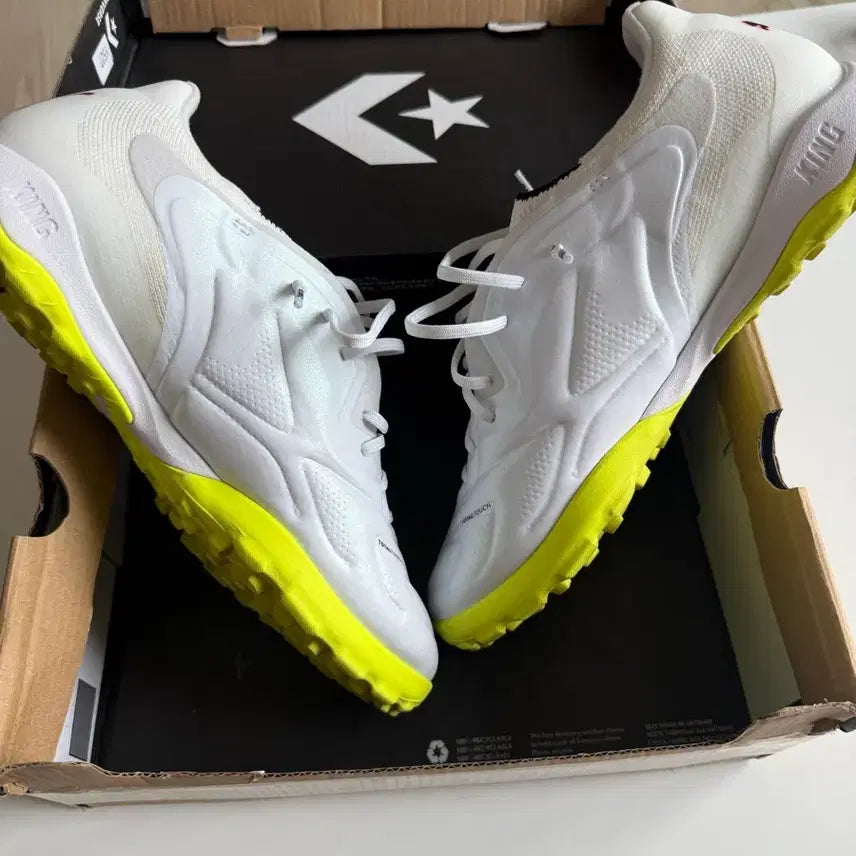 [SOLD OUT] 푸마 킹 20 프로 케이지(풋살화) 275mm(260~265추천)