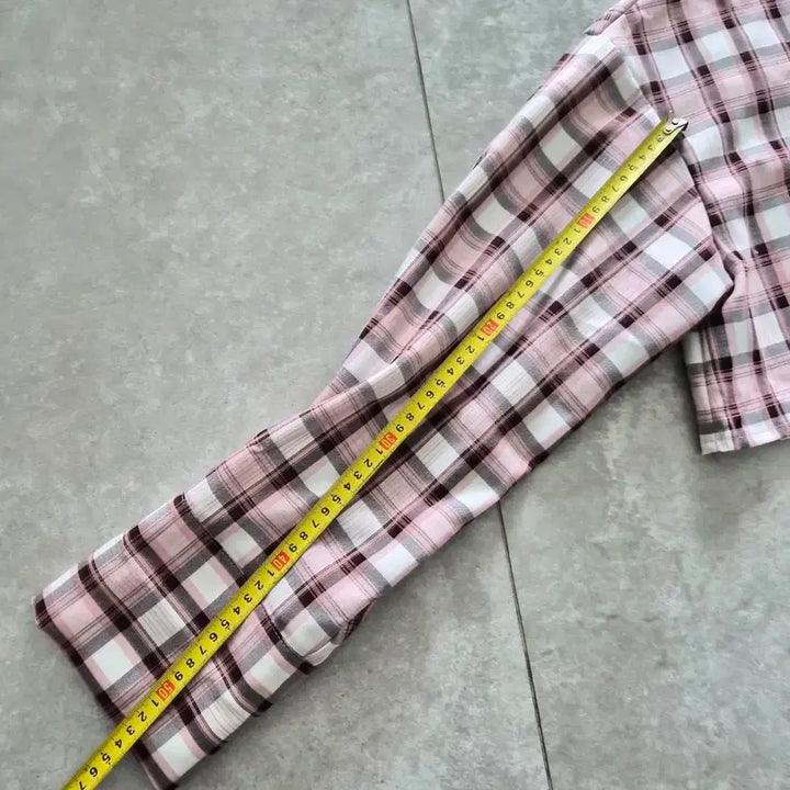 [SOLD OUT] 핑크 체크 크롭 셔츠 블라우스