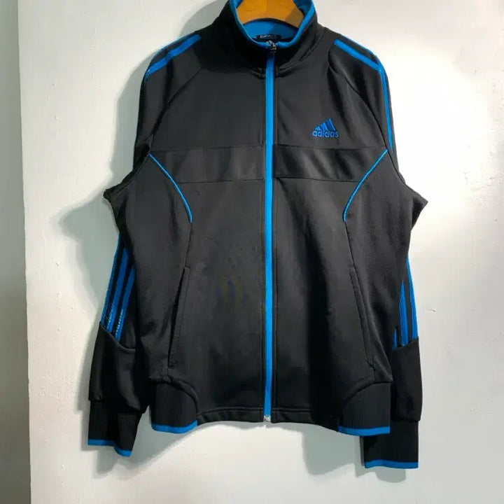 [BUNJANG] Adidas Track Jacket / 만원샵) adidas 아디다스 져지 S C154