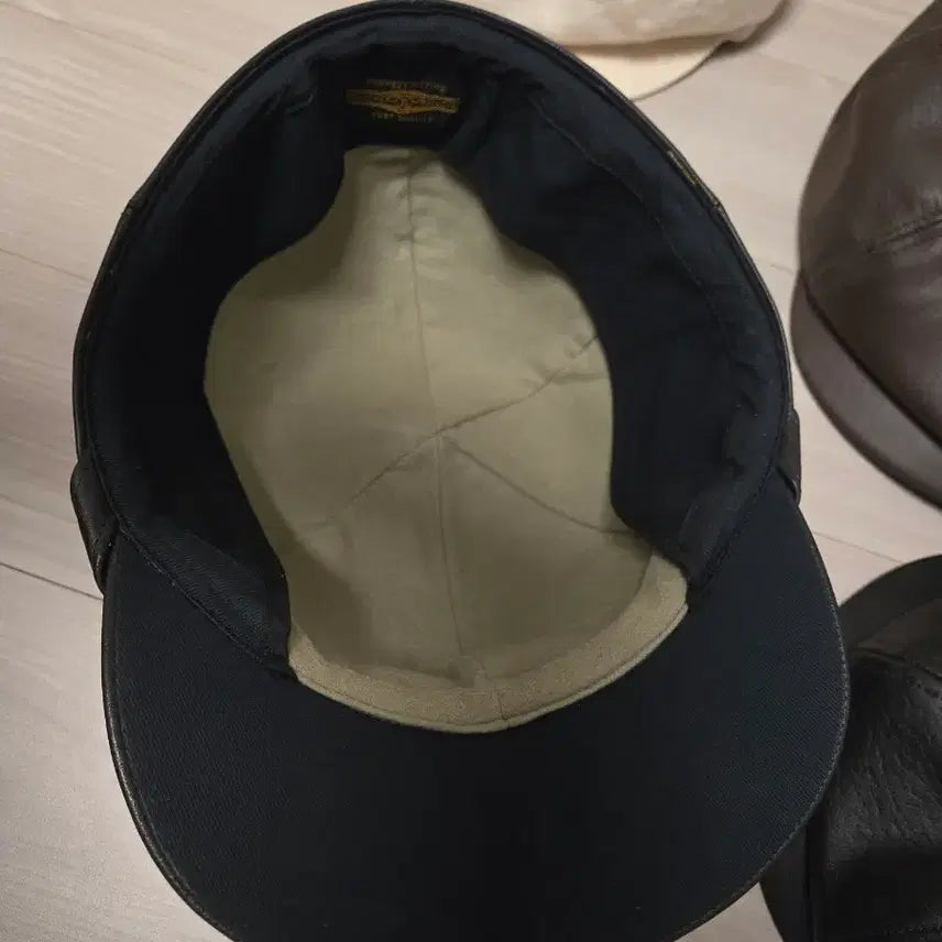 [BUNJANG] Etlaco Horsehide Cap and Others / 엣라코 호스하이드 캡 외 여러개