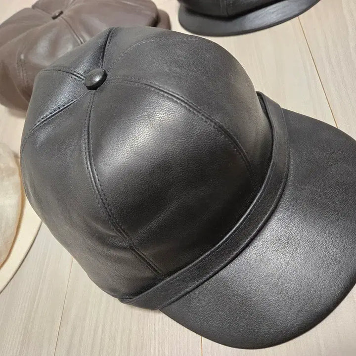 [BUNJANG] Etlaco Horsehide Cap and Others / 엣라코 호스하이드 캡 외 여러개