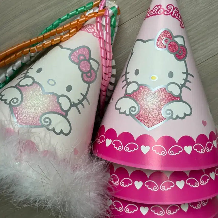 [BUNJANG] Hello Kitty Cone Hat Set / 고전 헬로키티 꼬깔콘