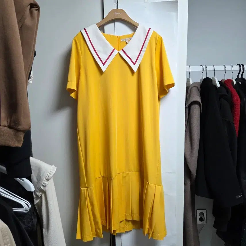 [BUNJANG] Plastic Island Sailor Collar Pleated Dress / 플라스틱아일랜드 세일러 카라 플리츠 원피스