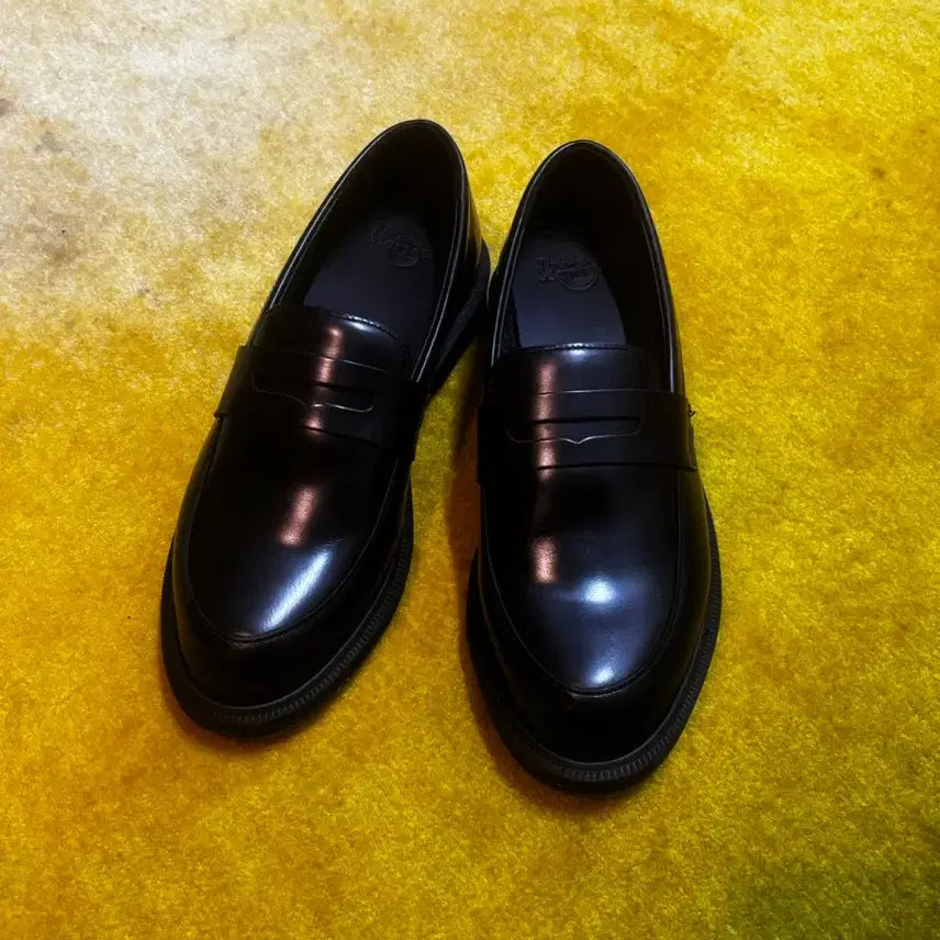 [BUNJANG] Dr. Martens TEMARA Loafers / Dr. Martens TEMARA 로퍼
