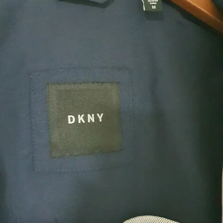 [BUNJANG] DKNY Navy Windbreaker Jacket M / DKNY 네이비 바람막이 자켓 M