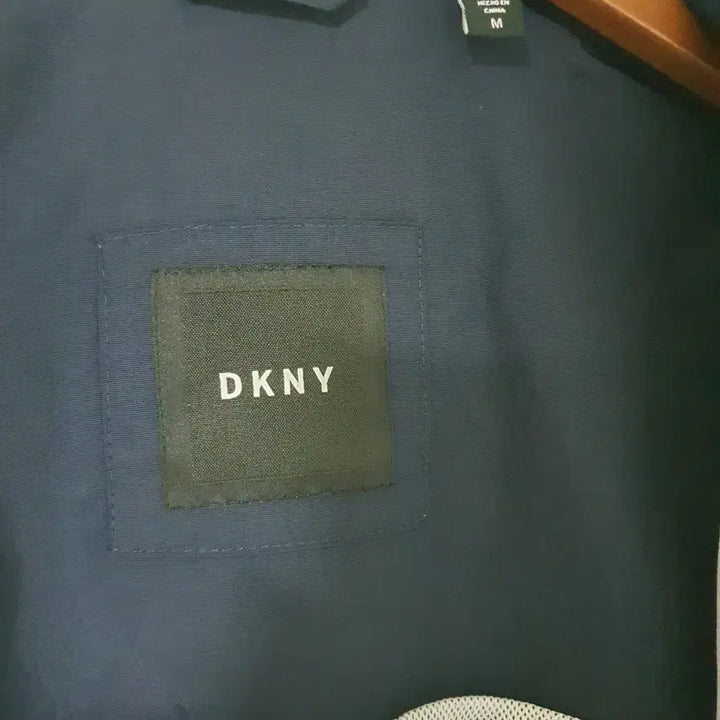 [BUNJANG] DKNY Navy Windbreaker Jacket M / DKNY 네이비 바람막이 자켓 M