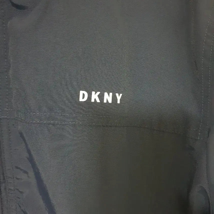 [BUNJANG] DKNY Navy Windbreaker Jacket M / DKNY 네이비 바람막이 자켓 M